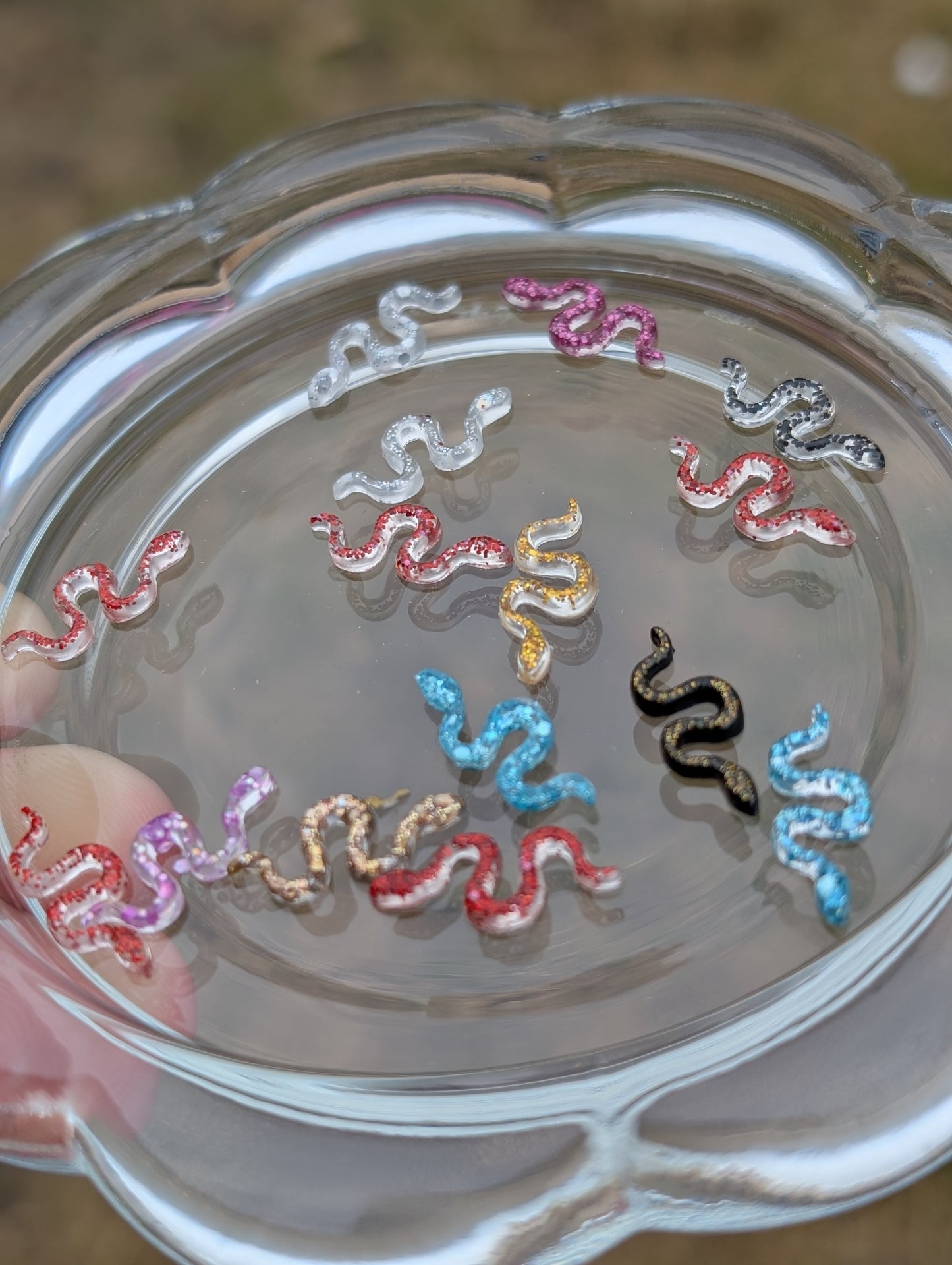 Mixed glitter snakes (10g)