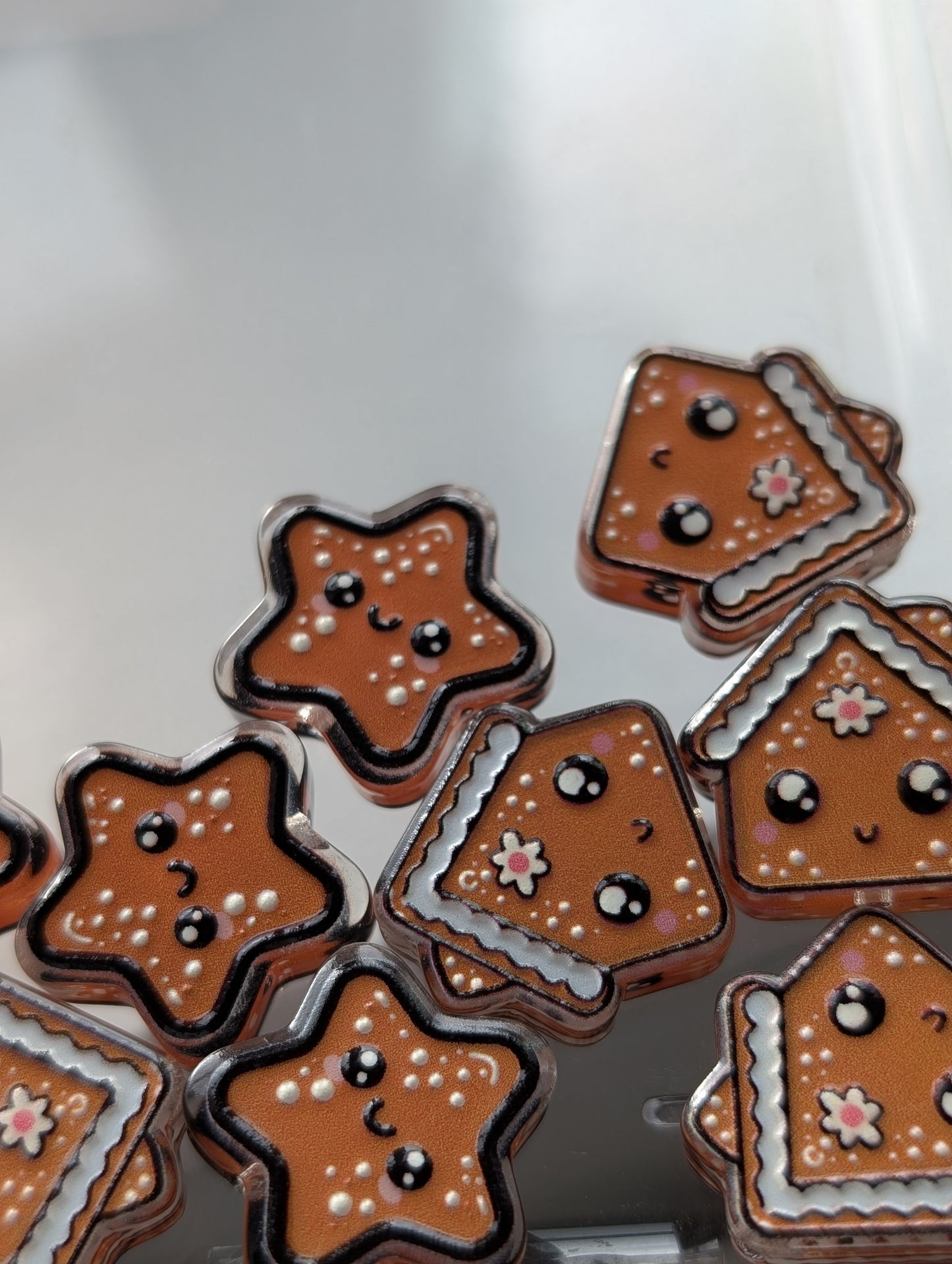 Star/gingerbread house acrylic beads