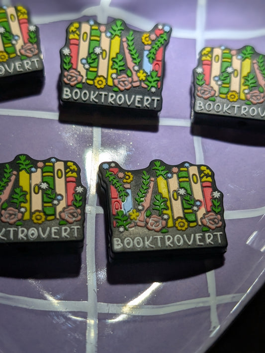 Booktrovert 2D focal #036