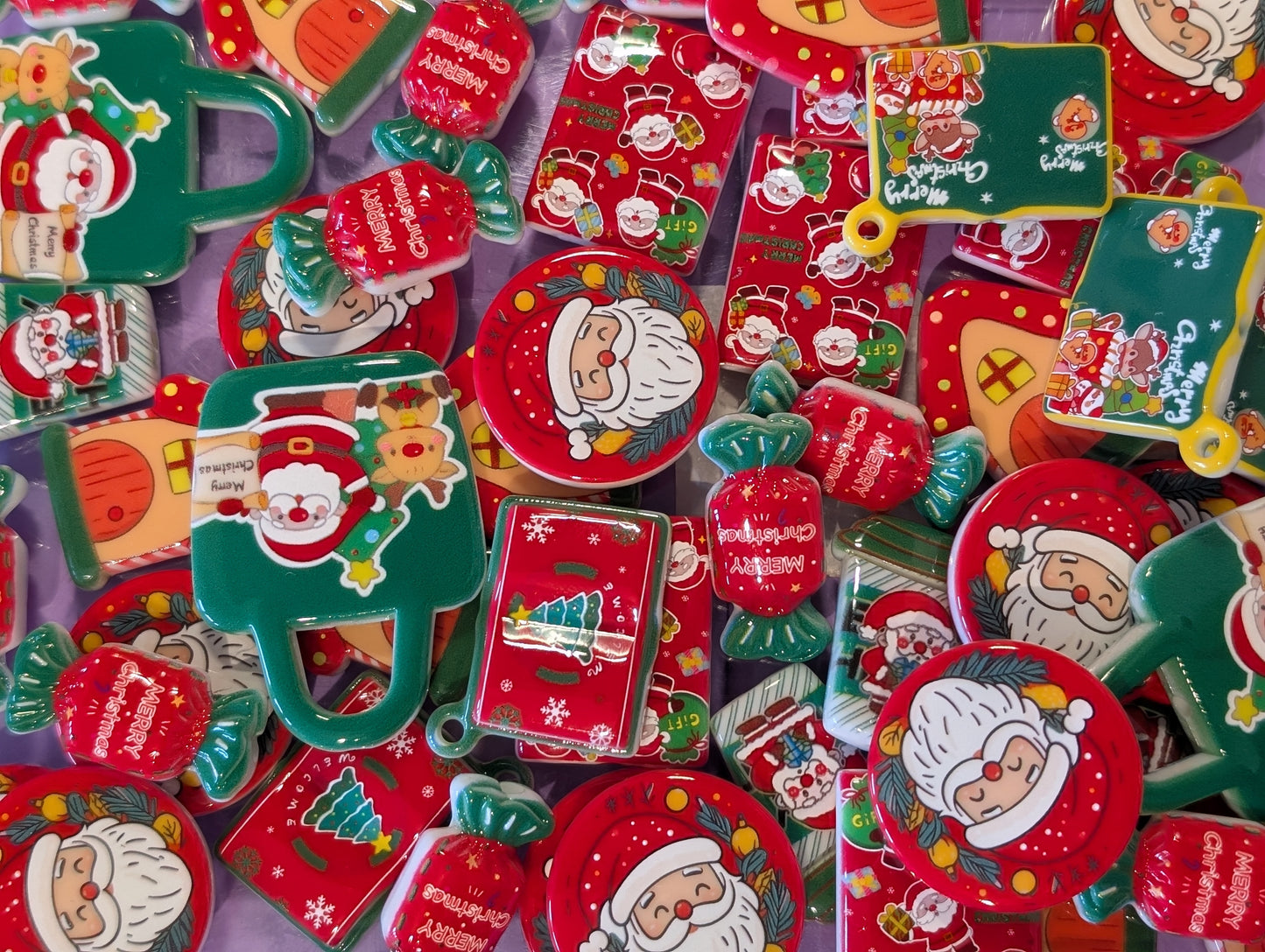 Christmas acrylic mix beads 7 pack