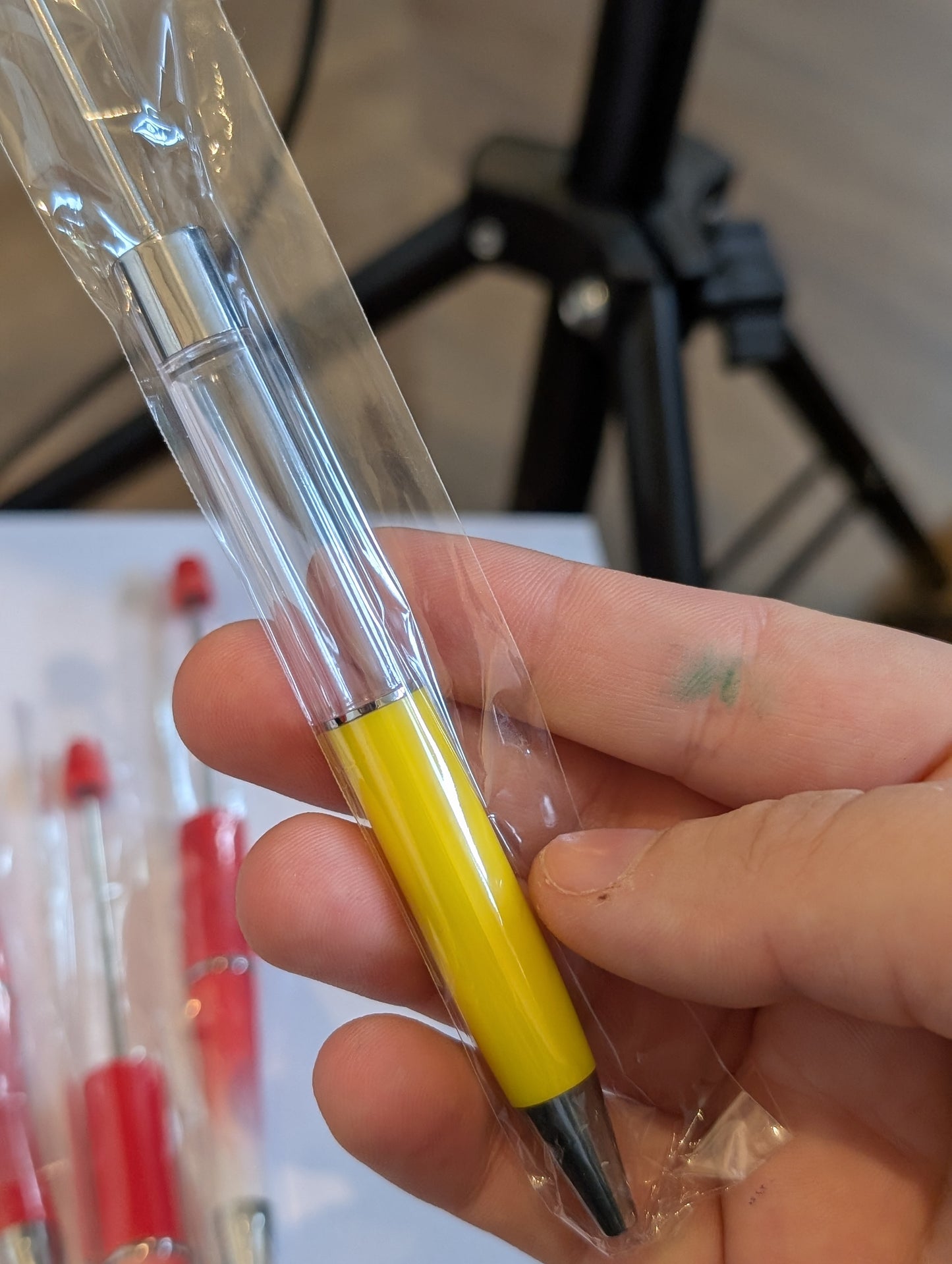 Shaker pen Beadable pen - standard colours