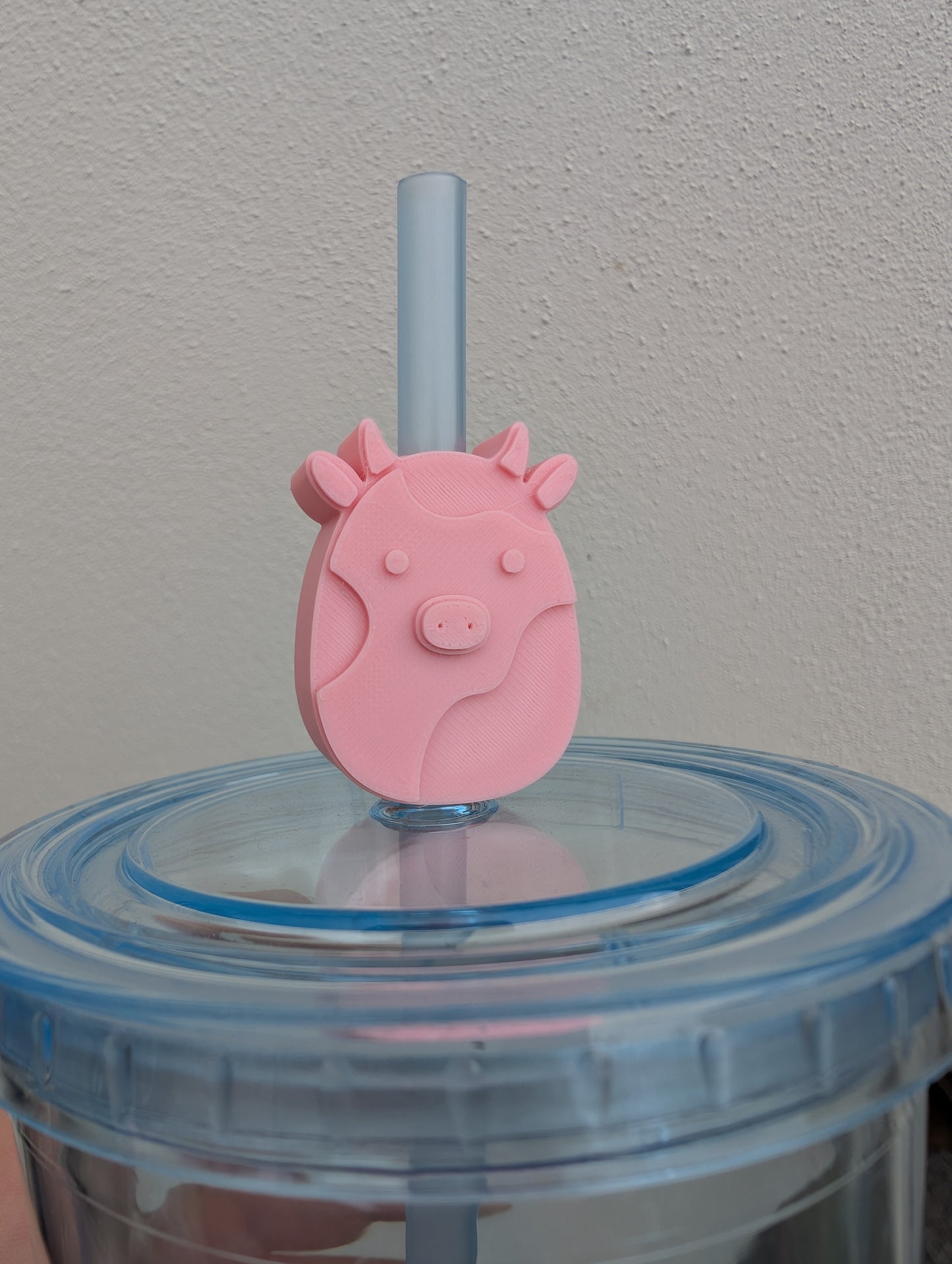 Straw topper - squish mellow cow