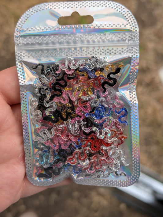 Mixed glitter snakes (10g)