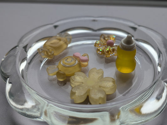 Mixed ice yellow kawaii style (pack of 5)