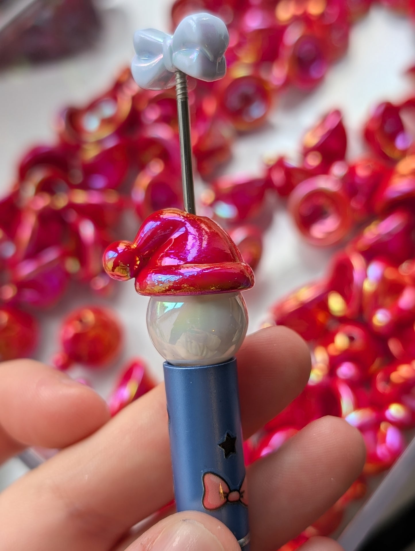 10x Christmas hat style 'bead'