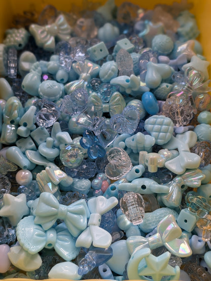 Blue acrylic beads mix