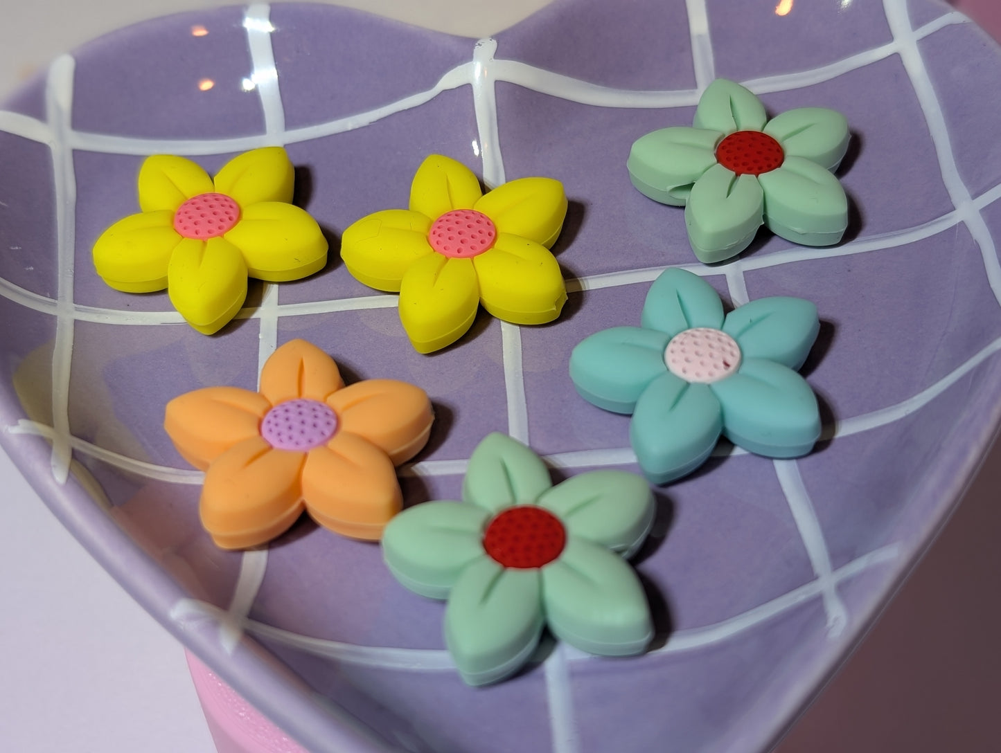 Flower 2D focal #002