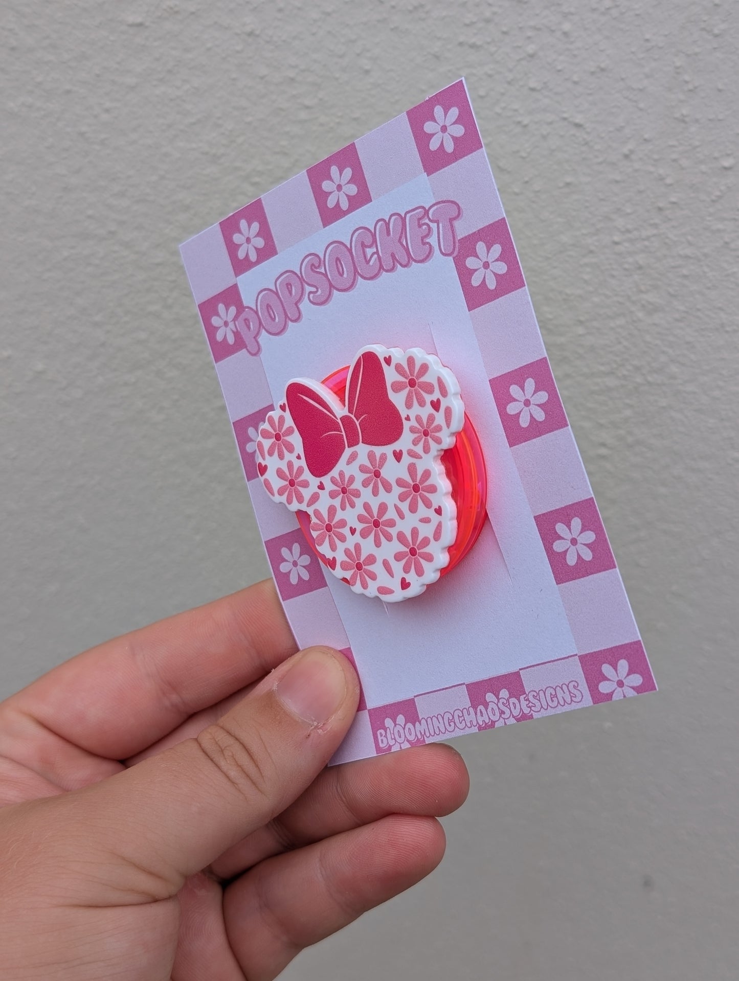 Bow and flower head pop socket